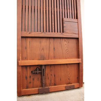 総欅鉄金具装飾の格子蔵戸　W532 