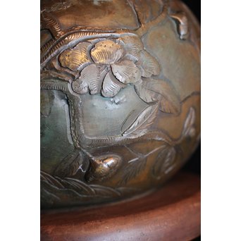 真鍮球型涼炉/手焙 珍品浮彫手彫 　M068 