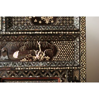 南蛮漆芸意匠 鉄地銀象嵌装飾 螺鈿漢詩山水図 整理棚　Q311 