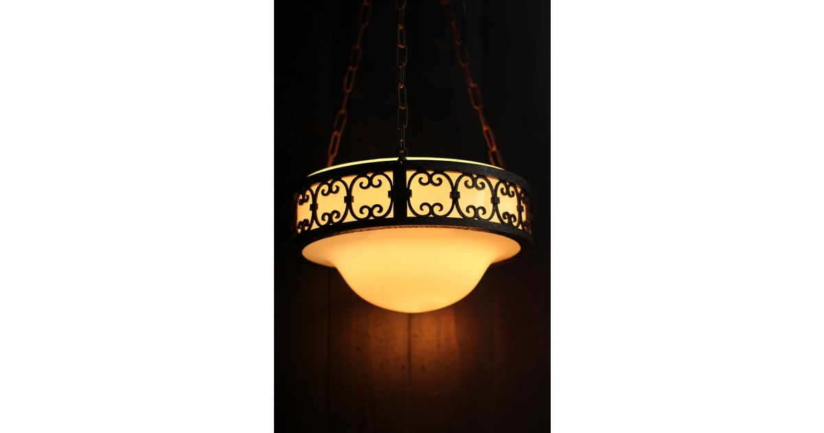 洋館シャンデリア照明 A1291｜骨董店 のびる 古美術 骨董 和風