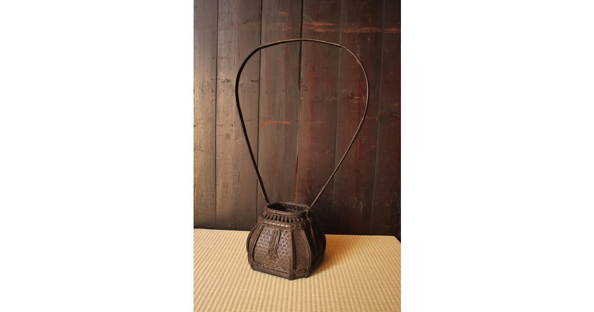 和田菁竺銘 竹工芸唐物写竹花籠 S2214｜骨董店 のびる 古美術 骨董