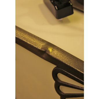 菊化粧の八角型銅縁照明　A1501 ※縁に少しだけヘコがあります