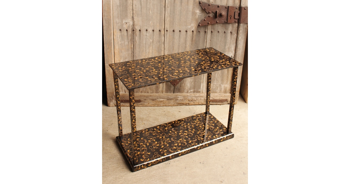 唐草蒔絵真台子 K341｜骨董店 のびる 古美術 骨董 和風建具 蔵戸 買取