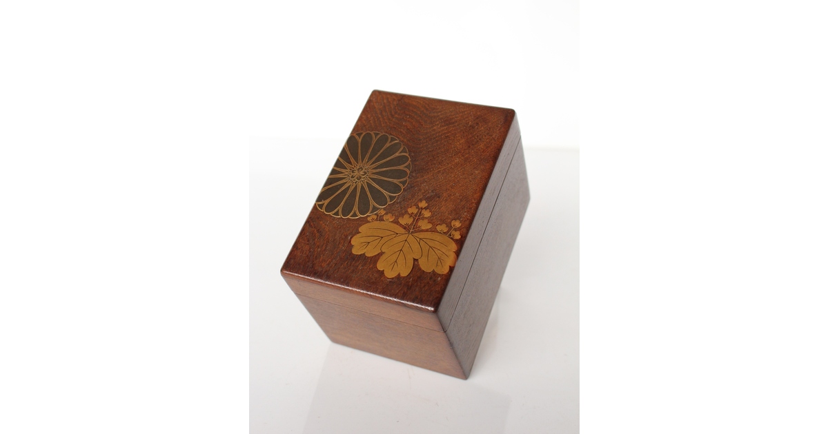 桑地 蒔絵茶箱 X023｜骨董店 のびる 古美術 骨董 和風建具 蔵戸 買取の