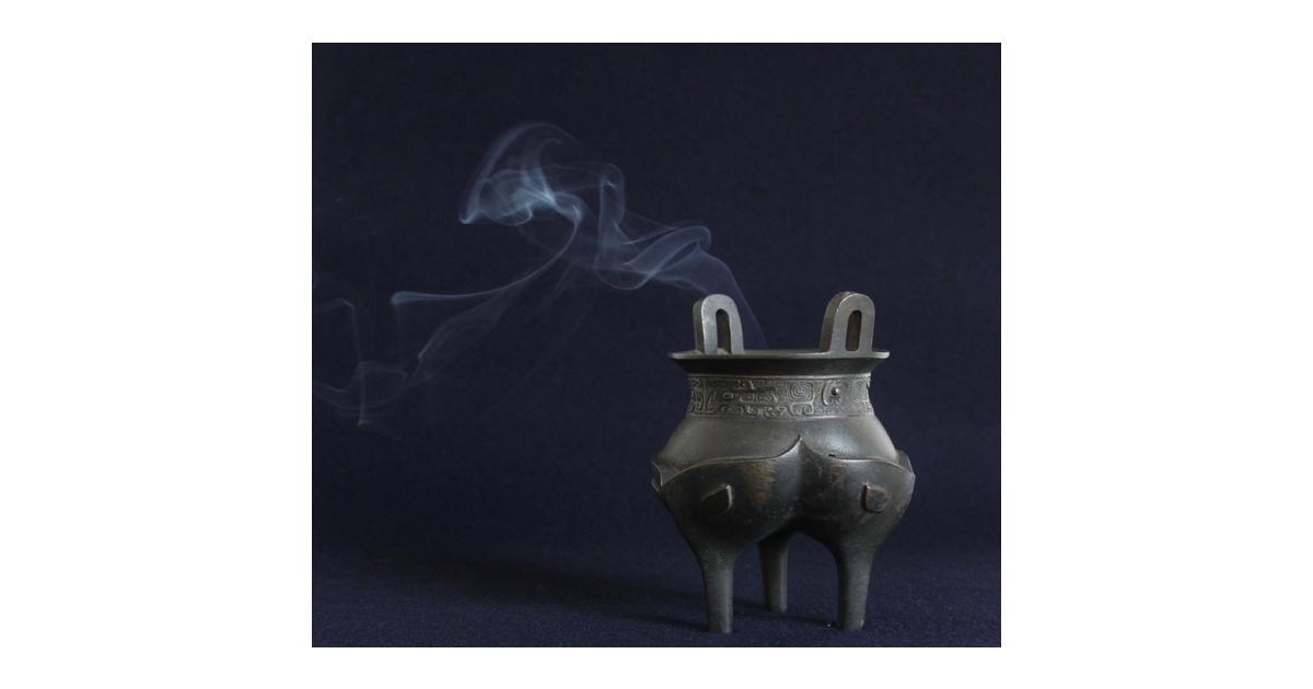 亀文堂 波多野正平造 青銅饕餮紋鼎式香炉 M138｜骨董店 のびる 古美術