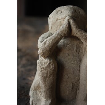 猿の石彫　U122 