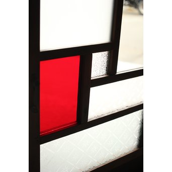 赤色ガラスの中型ガラス戸 2枚1組　GD1273 