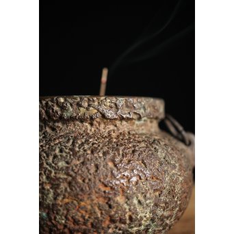少砂瓶系 銅の古鉄風香炉　M232 