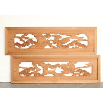 鷹と松 中型木彫欄間 2枚1組　R0231
