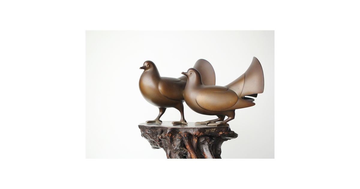 探勝作 孔雀鳩 置物 M380｜骨董店 のびる 古美術 骨董 和風建具