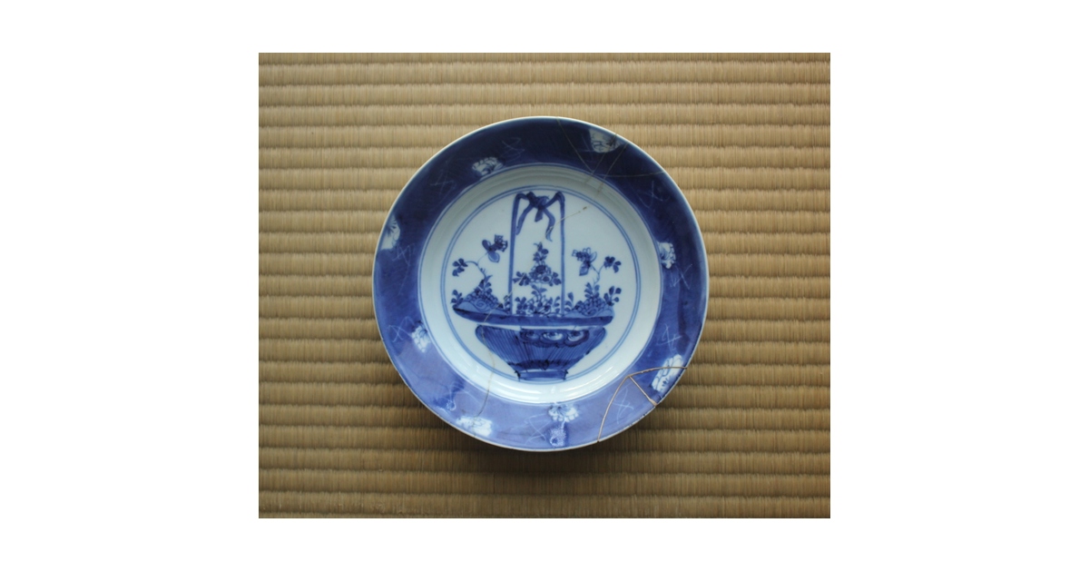 専用　中国明時代　古染付花型小皿木箱付　幅9.2㎝トヒチサ東な7-0410☆2F 中国明時代 古染付 花型 小皿 木箱付 幅9.2㎝トヒチサ東な7-0410