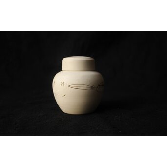 乾亭焼 白泥 茶壺　P643 