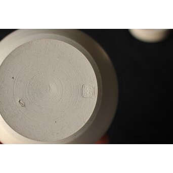 乾亭焼 白泥 茶壺　P643 