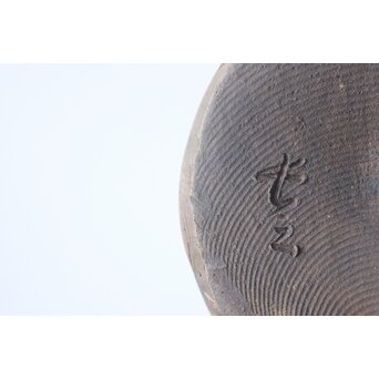 常滑焼 伊奈長三 初代か 貝文花瓶　P655 