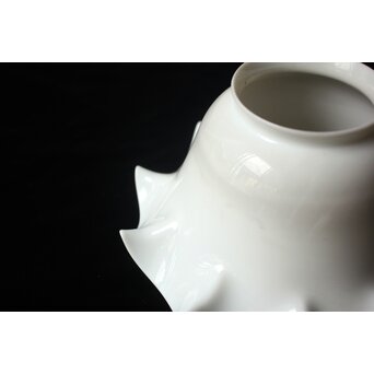 古手 ひらひらシェードのブラケット照明　A0576 