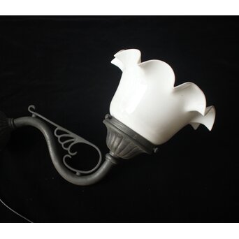 古手 ひらひらシェードのブラケット照明　A0576 