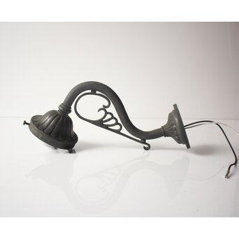 古手 ひらひらシェードのブラケット照明　A0576 