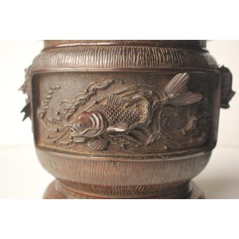 翠松亭梅や造 鋳造 鯉 銅火鉢一対　M493 