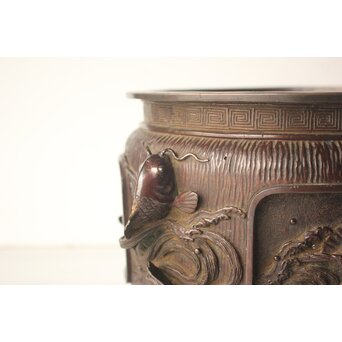 翠松亭梅や造 鋳造 鯉 銅火鉢一対　M493 