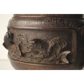 翠松亭梅や造 鋳造 鯉 銅火鉢一対　M493 