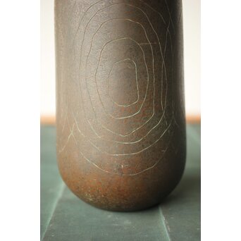 横倉嘉山 渦紋銅花瓶　M497 