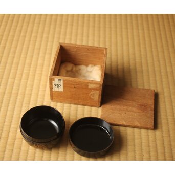 嵯峨蒔絵意匠 柳蒔絵 平棗　Q419 