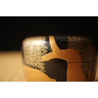 嵯峨蒔絵意匠 柳蒔絵 平棗　Q419 