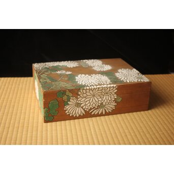 白菊 桐文箱　X654 