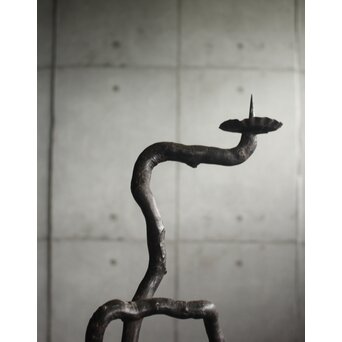 自然木燭台と猫足台　X655 