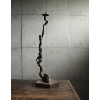 自然木燭台と猫足台　X655 