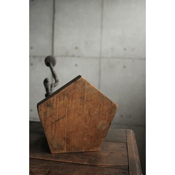 自然木燭台と猫足台　X655 