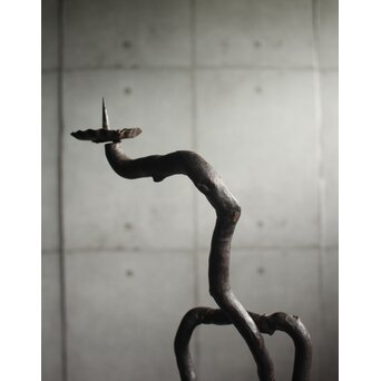 自然木燭台と猫足台　X655 