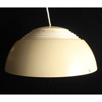 AJ ROYAL Arne Jacobsen アルネ・ヤコブセン ヤマギワ照明 ペンダント照明　A601 