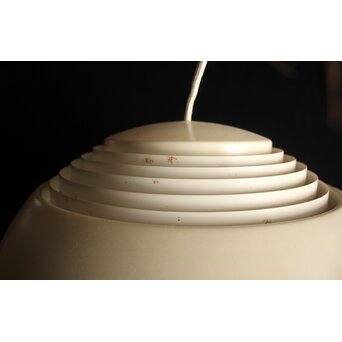 AJ ROYAL Arne Jacobsen アルネ・ヤコブセン ヤマギワ照明 ペンダント照明　A601 