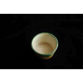 珉平焼 三彩盃　P684 